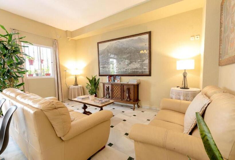 Vandrarhem Hostal La Pilarica