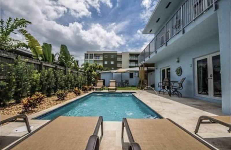 مبيت وإفطار Islands Inn On The Drive