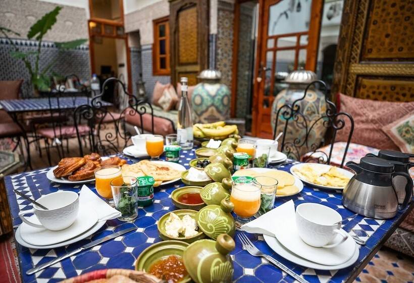住宿加早餐  Riad Dar Tahri & Spa
