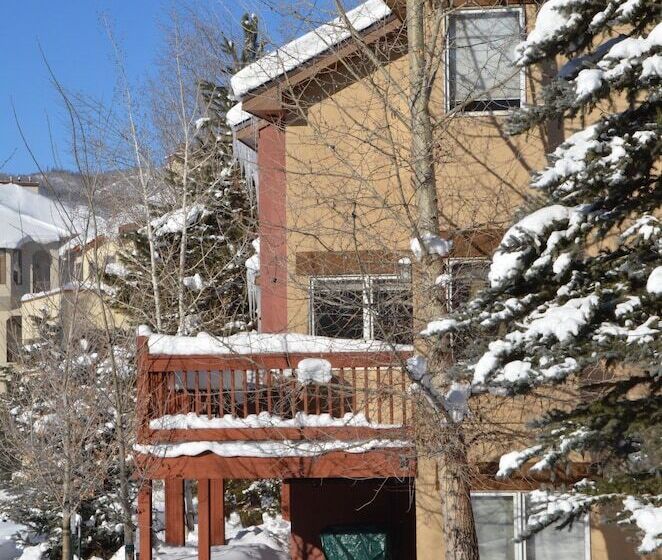 Cascades At Steamboat