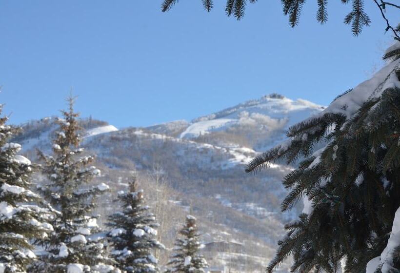 Cascades At Steamboat