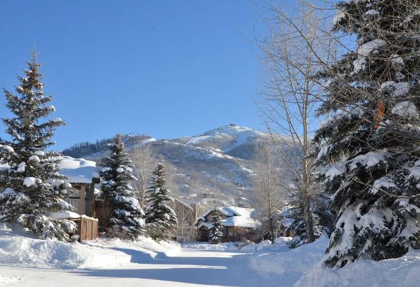 Cascades At Steamboat