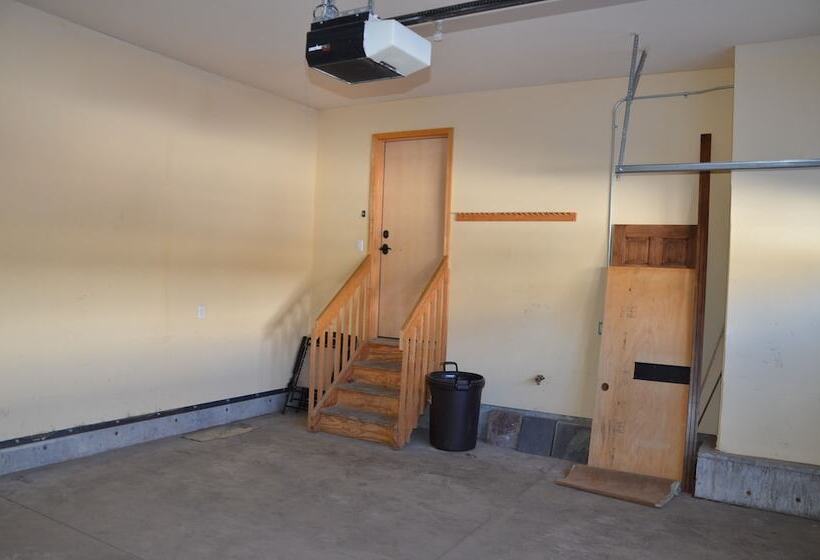 Cascades At Steamboat