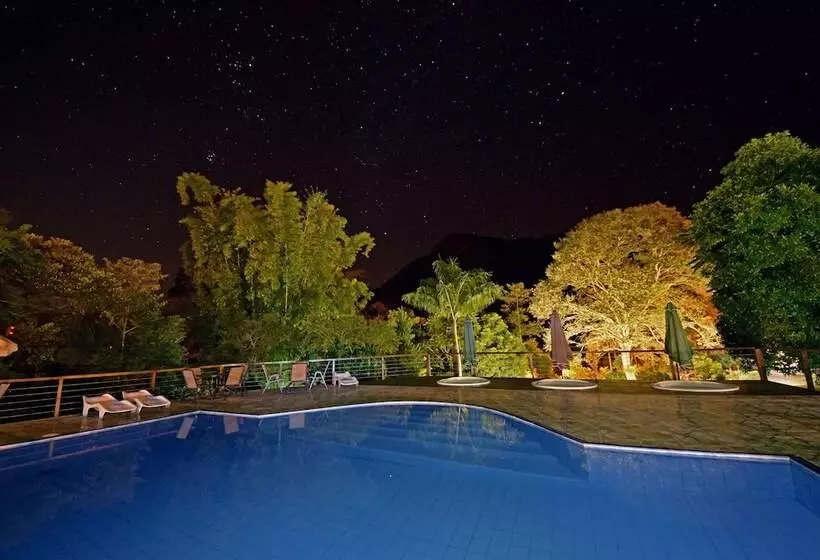 Hotelli Alta Colina Chales