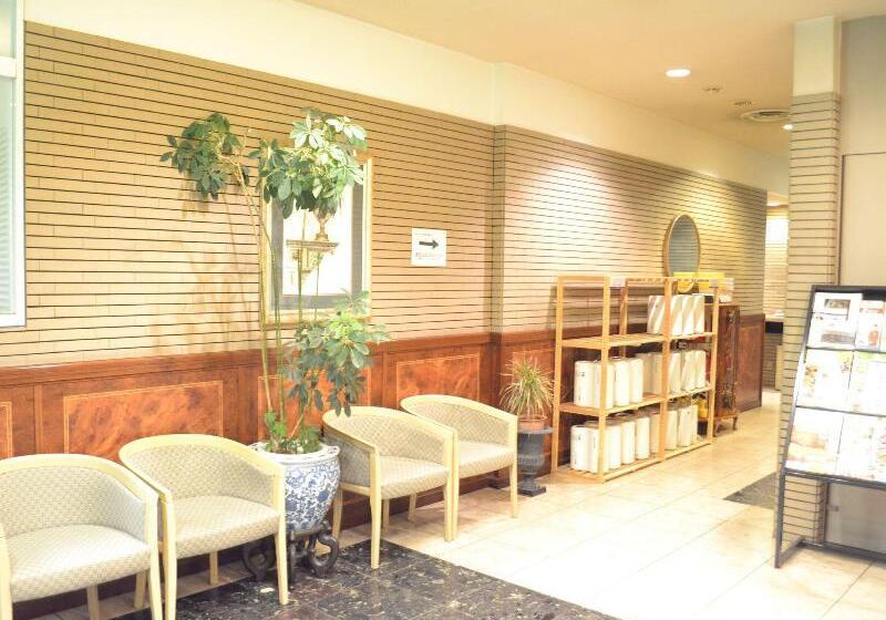 فندق Crown Hills Koriyama