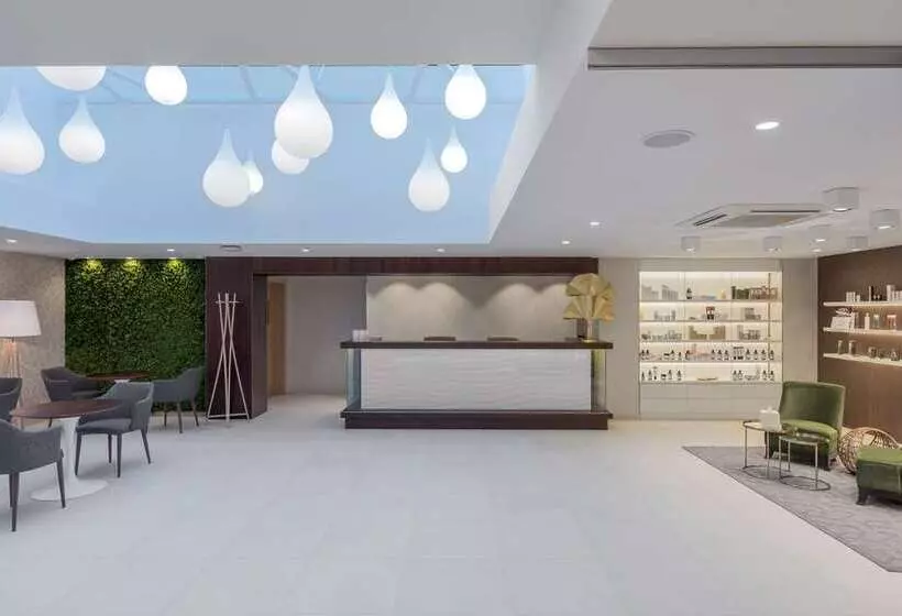 Hotelli Hilton Saint Petersburg Expoforum