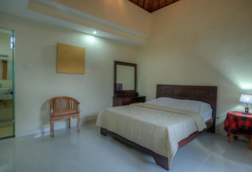 בית מלון כפרי Kesumasari Beach