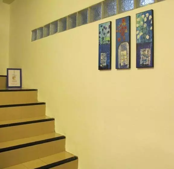 هتل Khaolak Seafan Bed & Breakfast