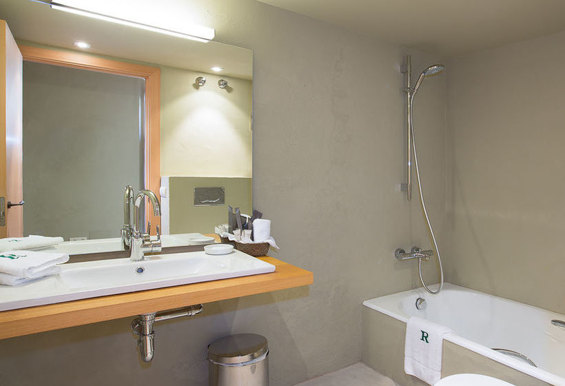 فندق Apartamentos En La Rectoria De Regencós