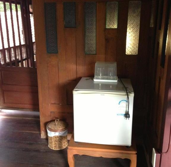 ホテル Luang Chumni Village