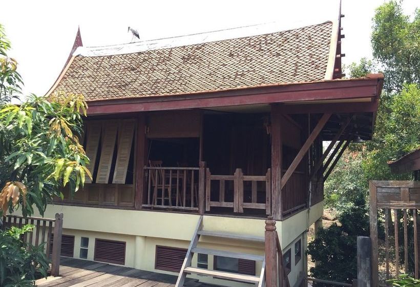 ホテル Luang Chumni Village