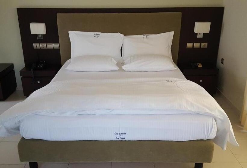 Отель Sea Sight Boutique