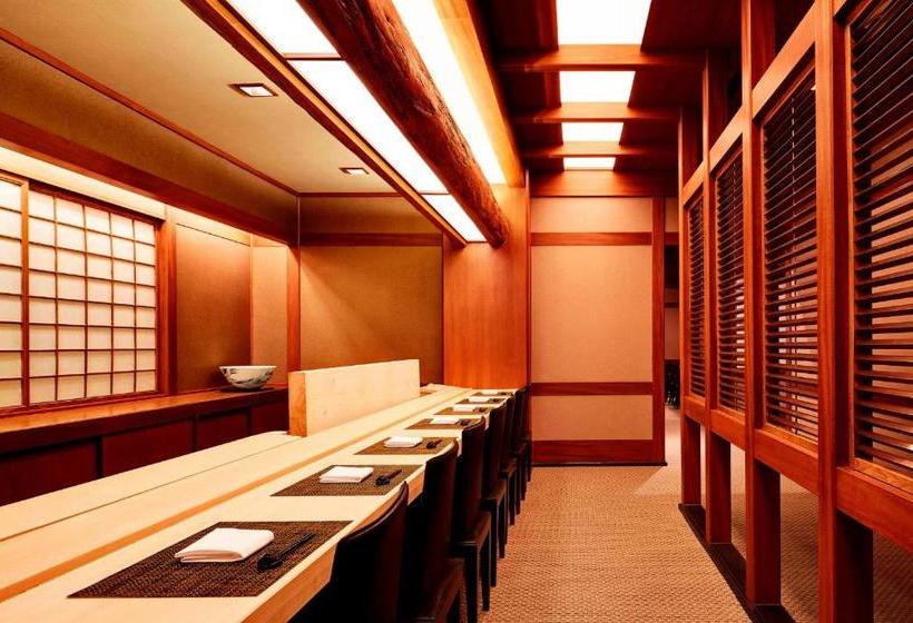 בית מלון כפרי Sheraton Hokkaido Kiroro Resort