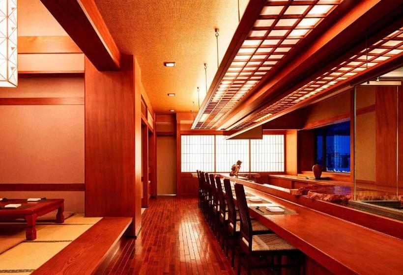 בית מלון כפרי Sheraton Hokkaido Kiroro Resort