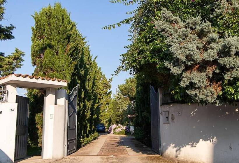 فندق Villa Hermes