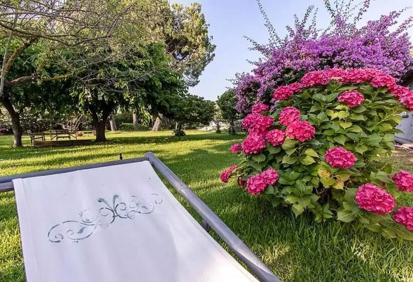 Hotelli Villa Hermes