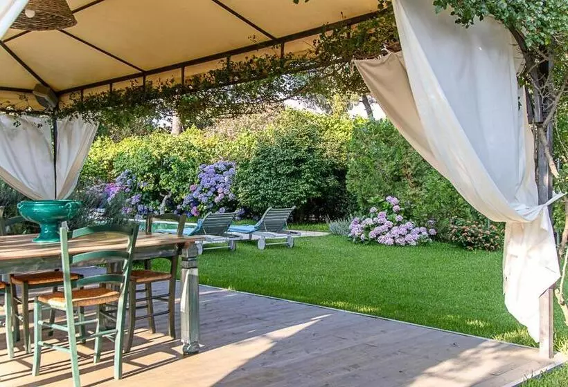 Hotelli Villa Hermes