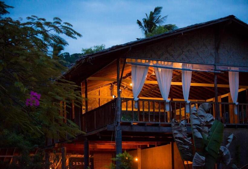 Курорт Oasis Yoga Bungalows