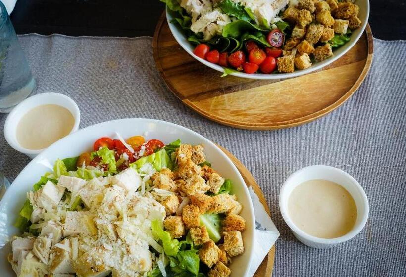 Курорт Oasis Yoga Bungalows