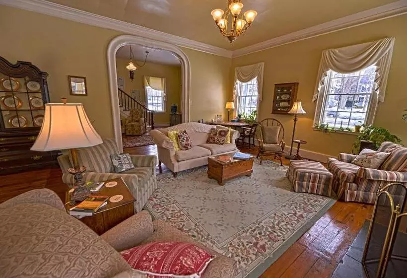 The Bed And Breakfast At Oliver Phelps