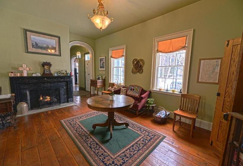 The Bed And Breakfast At Oliver Phelps