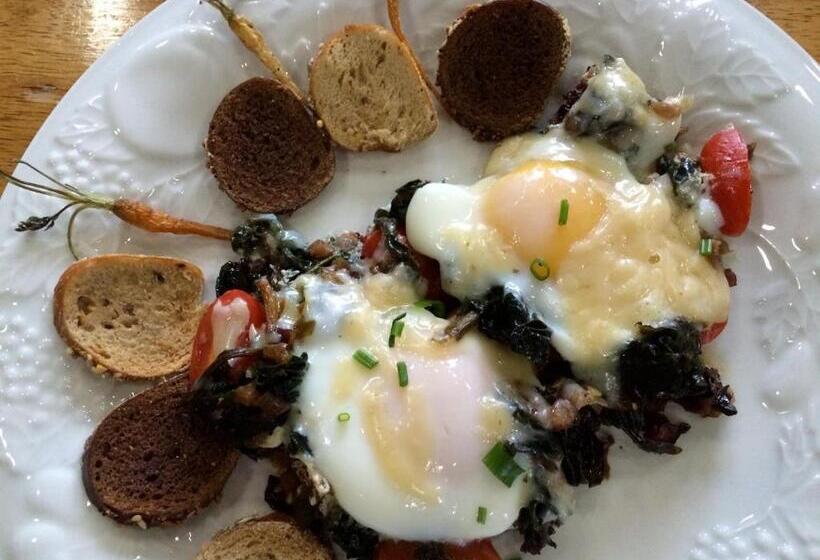 The Bed And Breakfast At Oliver Phelps