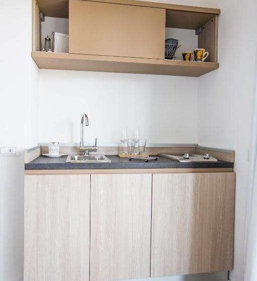 تختخواب و صبحانه A Tonnara