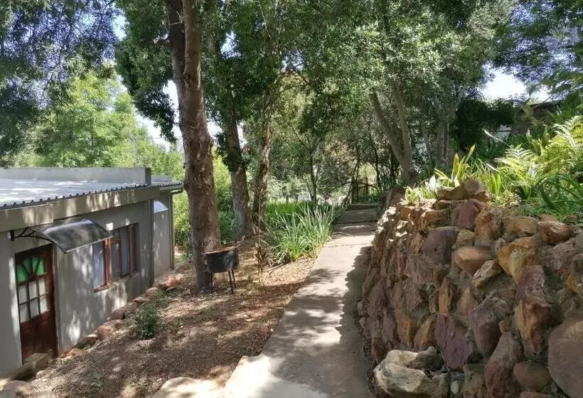 تختخواب و صبحانه Aanhuizen