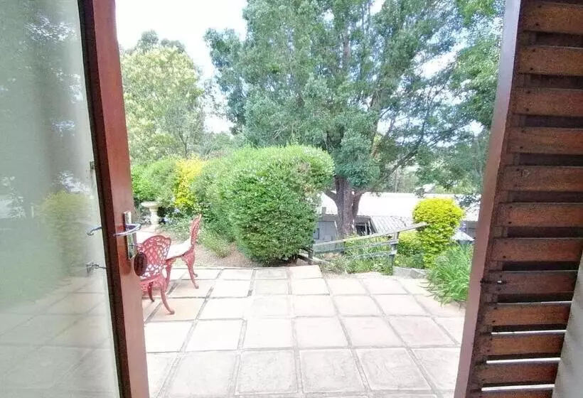 تختخواب و صبحانه Aanhuizen