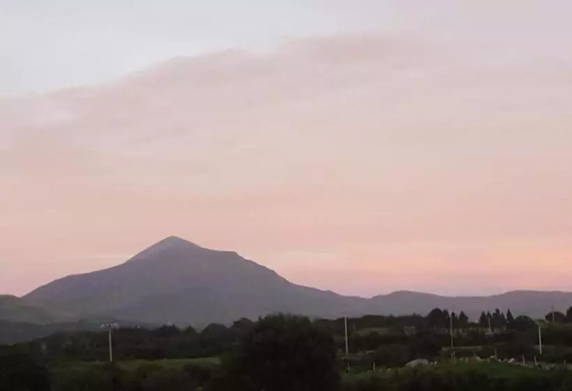 Aamiaismajoitus (B&B) Cú Chulainns Accommodation