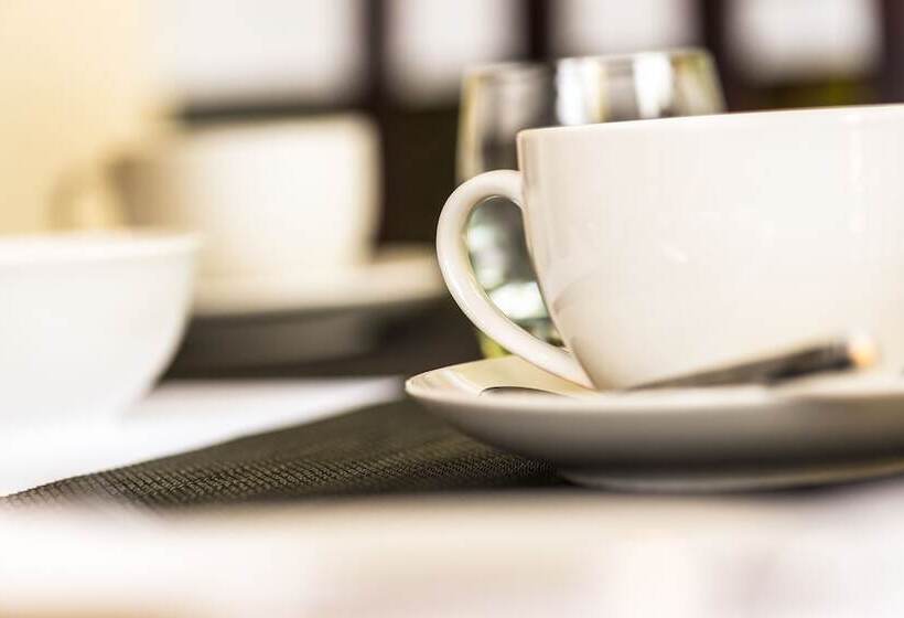 Aamiaismajoitus (B&B) Kingfisher Guesthouse