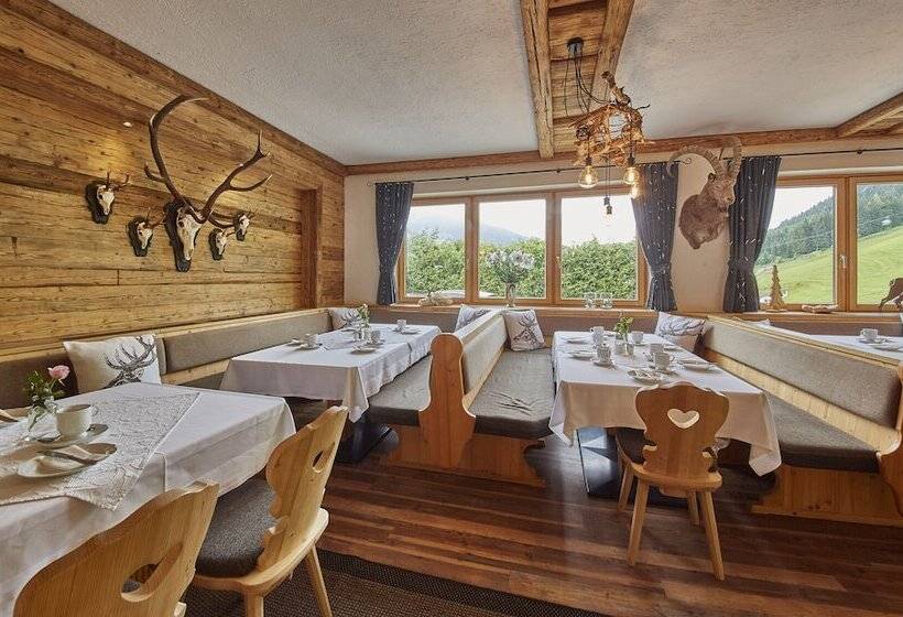 مبيت وإفطار Sportpension Enzian