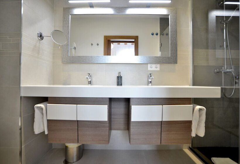 El Armador Casa Palacio By Luxury Suites Cádiz