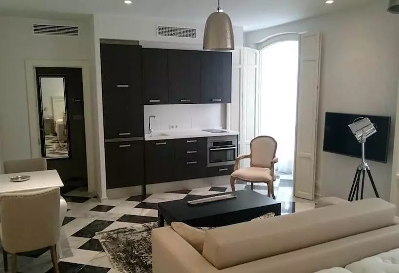 El Armador Casa Palacio By Luxury Suites Cádiz