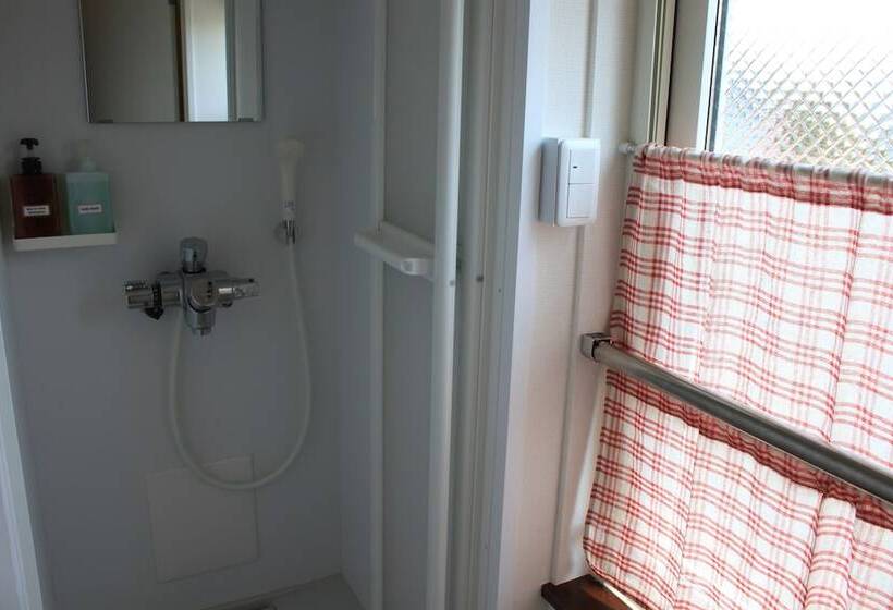 Hakodate Guesthouse Apple   Hostel