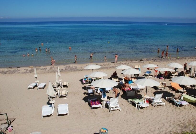בית מלון כפרי Castelsardo Domus Beach