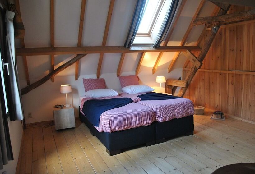 ホテル Erfgoed & Logies Den Heijkant