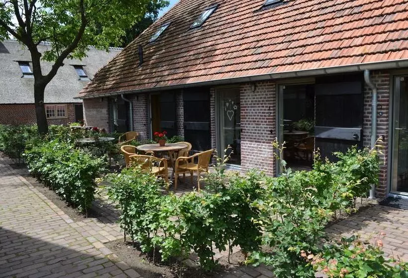 ホテル Erfgoed & Logies Den Heijkant