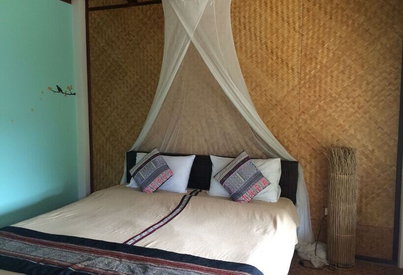 בית מלון כפרי Him Naam Pai Resort