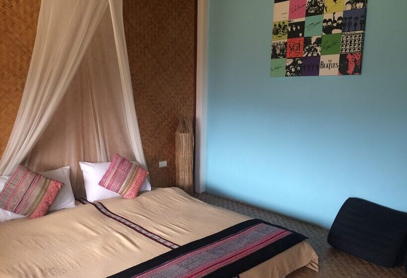 בית מלון כפרי Him Naam Pai Resort