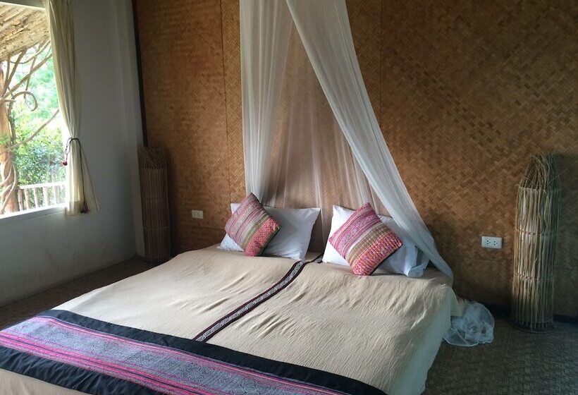 בית מלון כפרי Him Naam Pai Resort