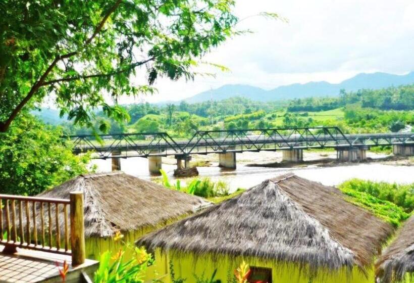 בית מלון כפרי Him Naam Pai Resort
