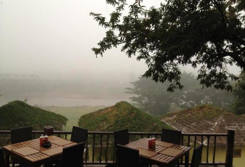 בית מלון כפרי Him Naam Pai Resort