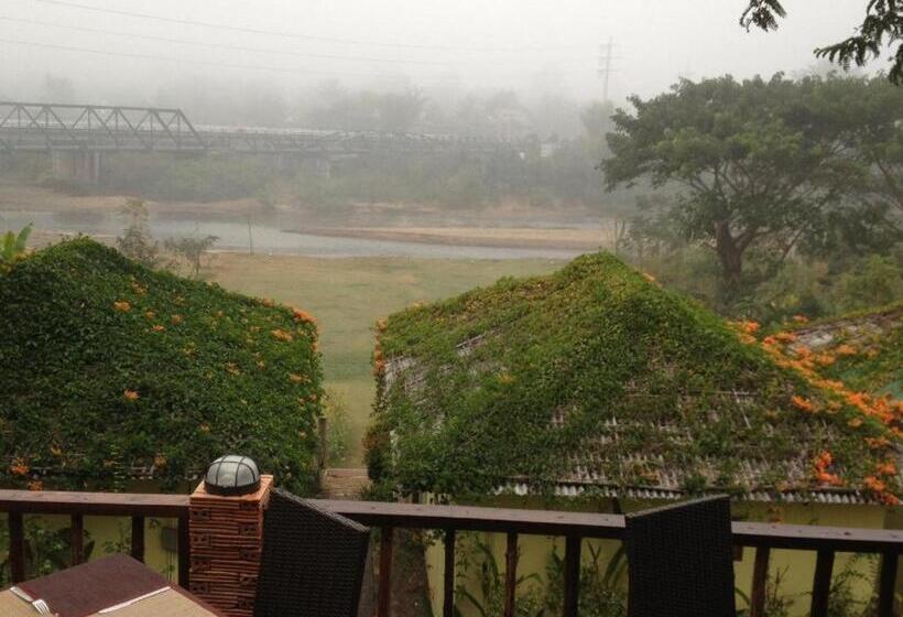 בית מלון כפרי Him Naam Pai Resort