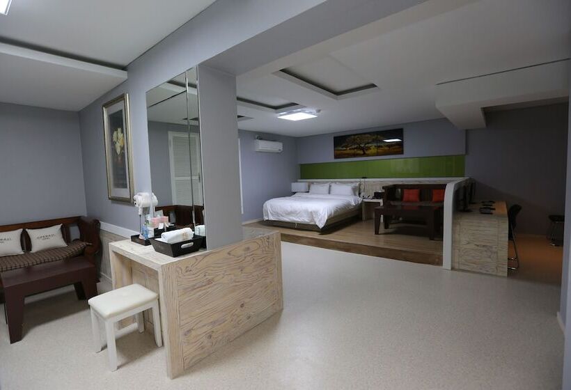 בית מלון כפרי Opera 21