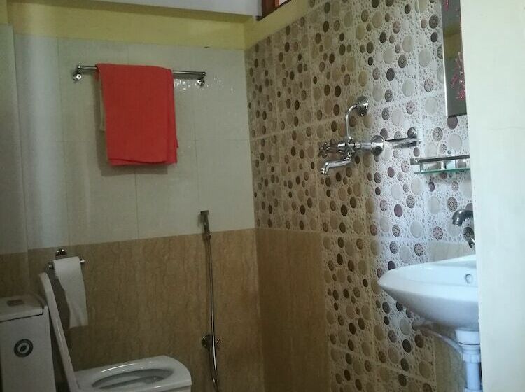 هتل Mountain Guesthouse