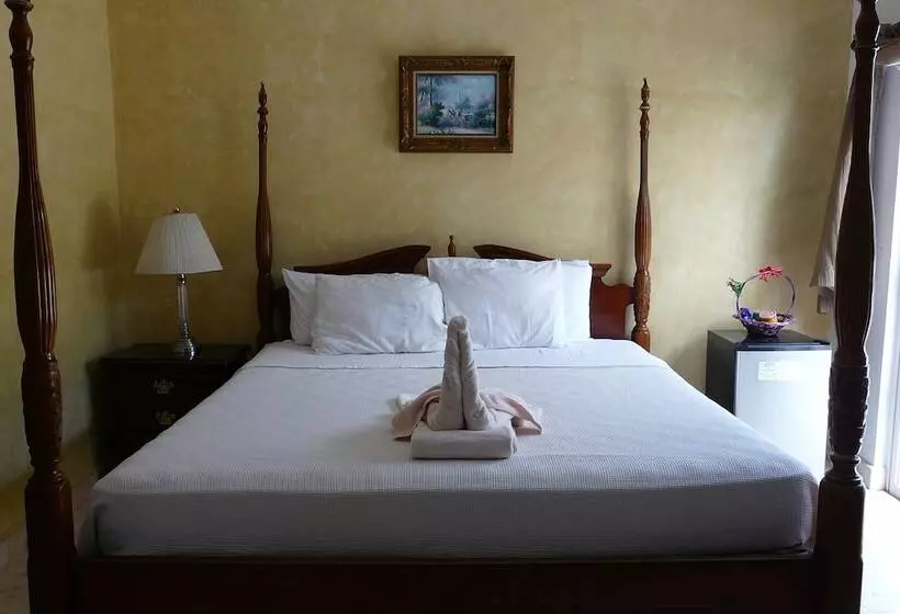 Hotelli Hostal Del Mar