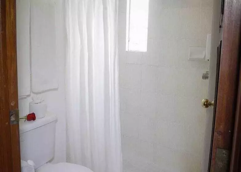 Hotelli Hostal Del Mar