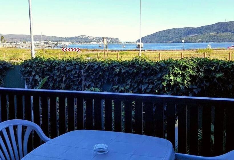 Lakeside Knysna Accomodation