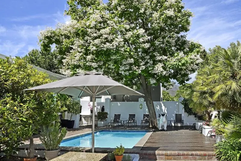 ペンション Ashbourne Boutique Guest House